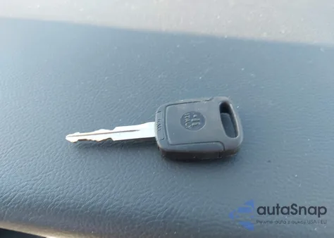 2004 Lincoln Navigator z USA, uszkodzony, nr VIN 5LMFU28R04LJ39524